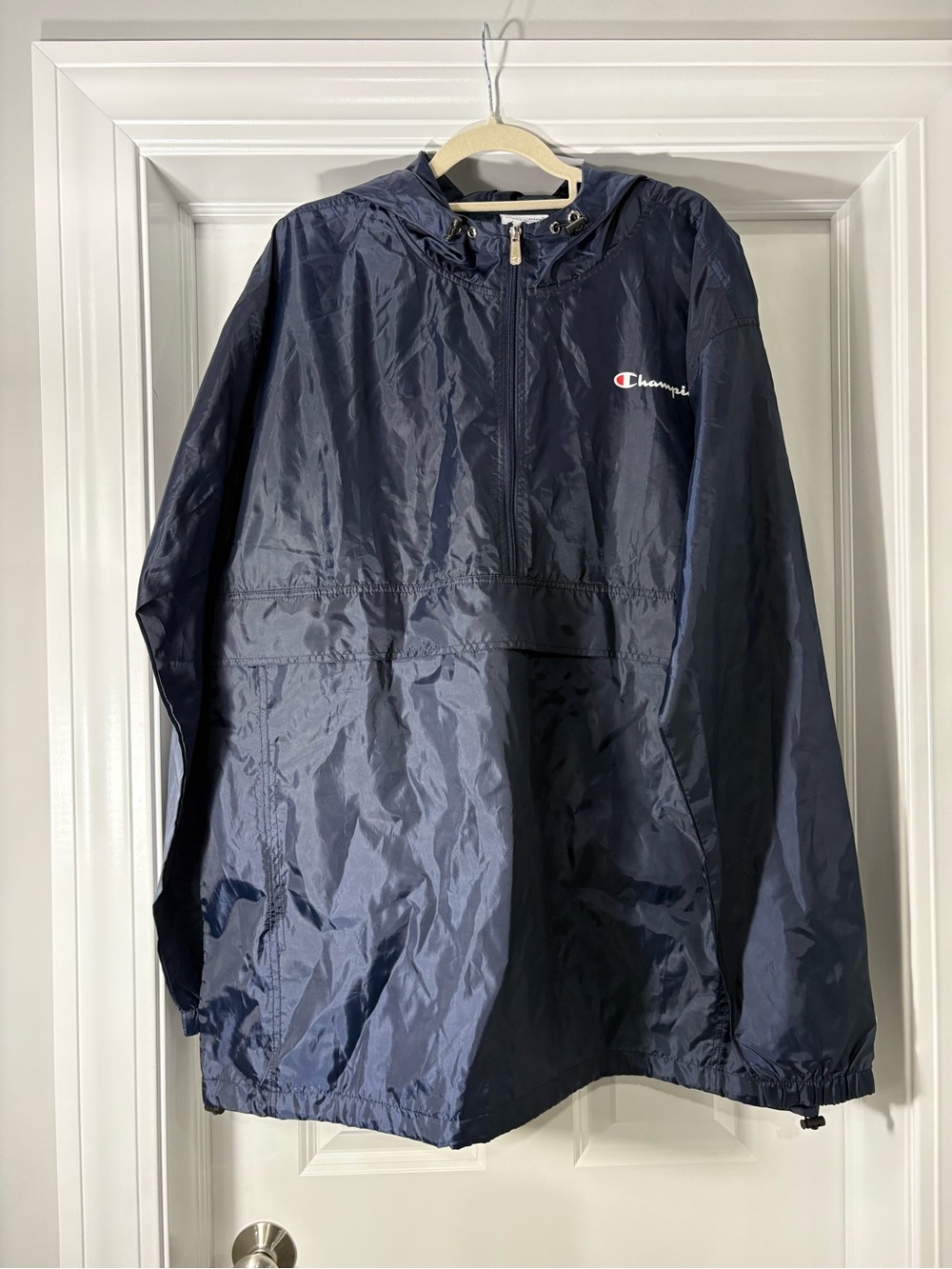 Champion Men’Navy Hooded Windbreaker Jacket